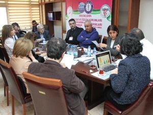 Kadın Doğum Hekimleri Mesleki Saygınlıklarını Geri İstiyor