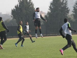 Akhisar Belediyespor’da Galatasaray Maçı Kafilesi Belli Oldu