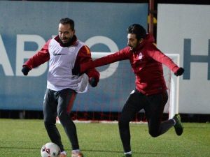Galatasaray, Akhisar Belediyespor Maçı Hazırlıklarını Tamamladı