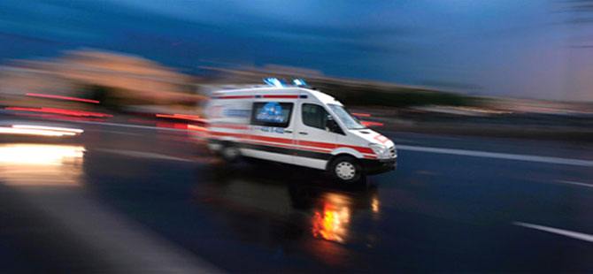 Rize'de Eski Belediye Başkanı Kaza Yaptı