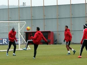 Topçu: "Kalan İki Maçımızı Kazanmak İstiyoruz"