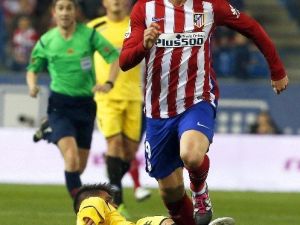 Fernando Torres Golü Unuttu