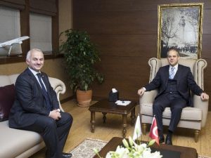 Bakan Çağatay Kılıç, Thy Genel Müdürü Kotil’i Kabul Etti