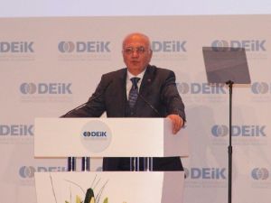 Bakan Elitaş: "Dörtnala Koşma Zamanı"