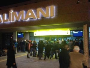 Bursaspor Konya Dönüşü Tepkilerle Karşılandı...