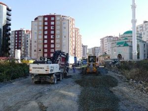 Trabzon Büyükşehir Belediyesinden Yol Çalışması