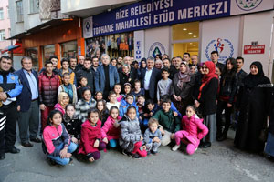 Vali Yazıcı, Tophane Etüt Merkezi'ni Ziyaret Etti