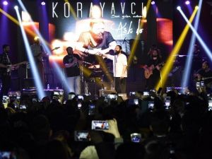 Gümüşhane’de Koray Avcı Konseri
