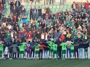 Denizlispor’da Moraller Yerine Geldi
