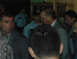 Erdoğan İlk Teravih'i Hemşerileriyle Kıldı