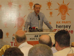 İlk İftarı Rizede Açtı - VİDEO