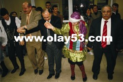 Vali'den horon show