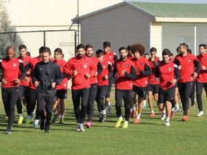 Denizlispor Çıkışa Geçmek İstiyor