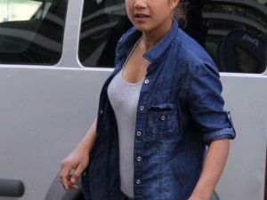 27 Sabıkası Bulunan 19 Yaşındaki Kız 15 Yıl Hapis Cezasından Tutuklandı