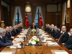 Meclis Başkanı Kahraman Ve Başkanlık Divanı Üyeleri Beştepe’de