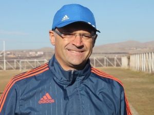 Buz: “Devre Arası Takıma Takviye Yapacağız”