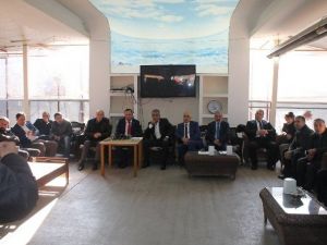 Gevrek: "Kenetleneceğiz, Dik Duracağız"
