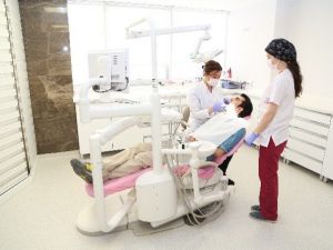 Kişiye Özel Gülüş Tasarlanacak