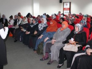 Özel Hayat Hastanesi, Sağlıklı Beslenme Ve Obeziteye Dikkat Çekiyor