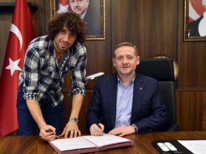 Medipol Başakşehir, Mehmet Battal İle Sözleşme Yeniledi