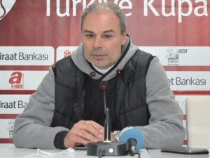 Adanaspor Kupada İlk Galibiyetini Aldı