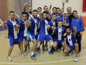 Uü Erkek Voleybol Takımı 1. Lig’de