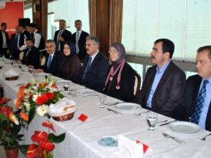 Bakan Ramazanoğlu: “2016’da 30 Milyara Yakın Sosyal Yardım Yapacağız”