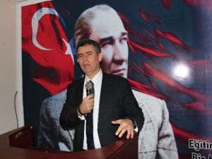 Metin Feyzioğlu: “Hatay Kontrolsüz Bir Göç Saldırısı Altında”