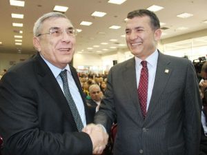 Chp Mersin İl Kongresinde Gerginlik