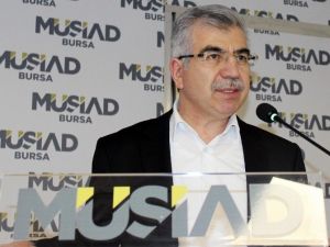 "Petrol Fiyatlarındaki Düşüş Rusya Ve İran’ı Krize Sokar"