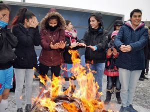 Bayan Futbolcuların Soğukla İmtihanı