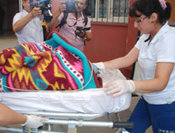 Otomobil 25 metreden uçtu; anne-kız öldü