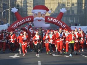 Motosikletli Noel Babalar Caddelerde Boy Gösterdi