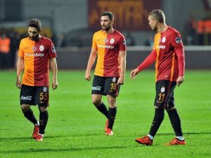 Galatasaray 50 Günde Büyük Kayıp Yaşadı