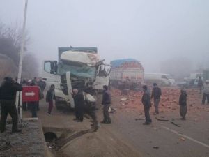 Boyabat’ta Trafik Kazası: 2 Yaralı
