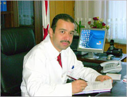 Başhekim Ekrem Algün'e Şok