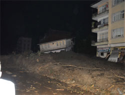 Heyelanda 1 Çocuk Öldü