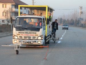 Yol Çizgileri İle Trafik Düzenlemesine Katkı