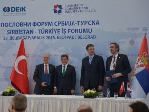 Başbakan Davutloğlu Sırbistan’da İş Dünyası İle Buluştu