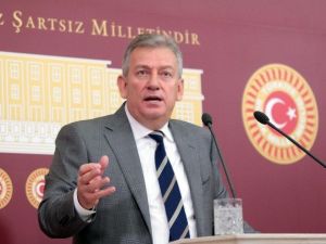 Chp’li Pekşen: “Demokratik Özerklik Diye Bir Kavramı Anlamak Mümkün Değil”