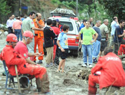 Esnafa 100 Bin Tl. Yardım Çeki