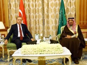 Erdoğan, Suudi Arabistan Kralı Selman İle Görüştü