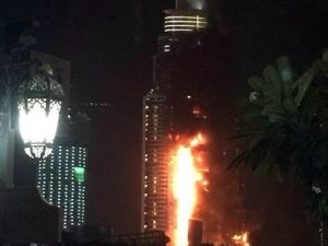 Dubai’de 63 Katlı Otelde Yangın Çıktı