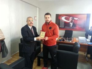 Turgutlulu Öğretmen Balkan Şampiyonu Oldu