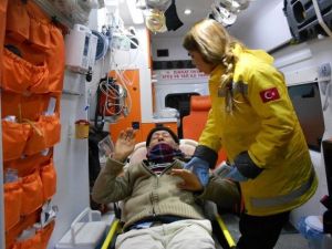 Trabzon Büyükşehir Belediyesi 141 Hastayı Ve Mahsur Kalan 48 Vatandaşı Kurtardı