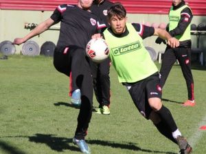 Akgül: “Sezonun İkinci Yarısı Çok Çekişmeli Geçecek”