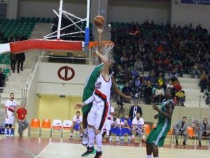 Eskişehir Basket Evinde Yenildi