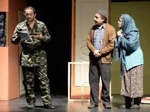Anadolu’dan Büyük Şehirlere Göç Tiyatro Sahnesinde