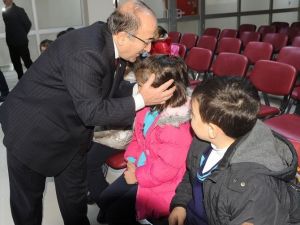 Başkan Gümrükçüoğlu’ndan Geleceğin Yıldızlarına Ziyaret