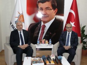 Dışişleri Komisyonu Başkanı Taha Özhan’dan Yeni Anayasa Açıklaması: